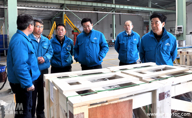 皖南電機高層看望一線員工 皖南電機高層看望一線員工